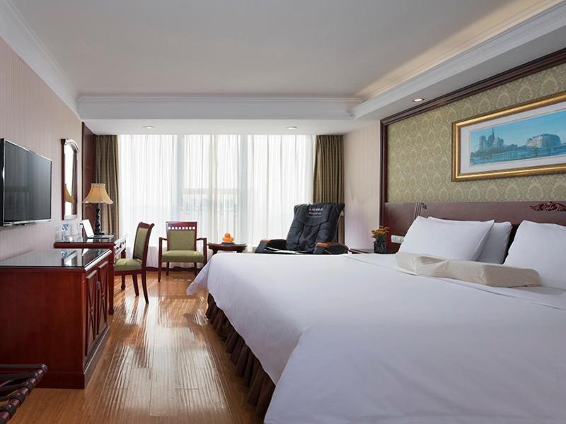 Vienna International Hotel Taicang Nanyang Plaza Buitenkant foto
