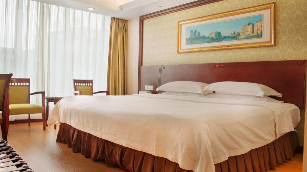 Vienna International Hotel Taicang Nanyang Plaza Buitenkant foto